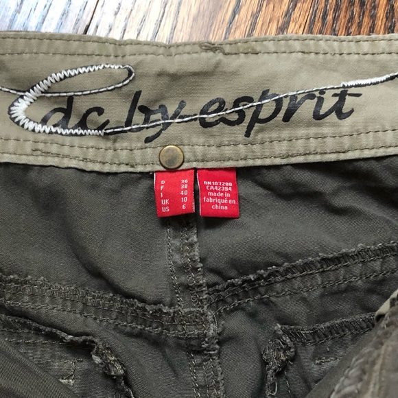 EDC by Esprit denim khaki cargo pants with interesting detail - Picture 6 of 7